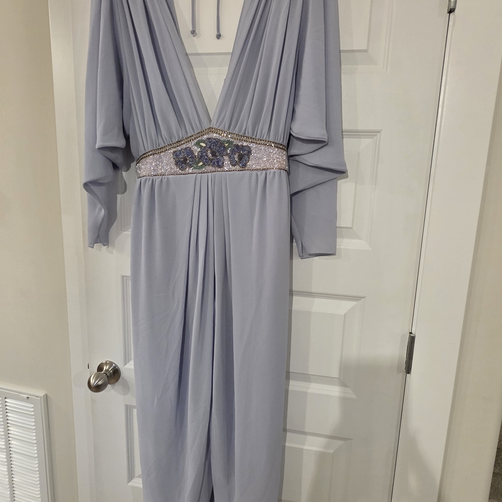 *EUC* Stunning Lilac Evening Dress with Embellished Waist!!